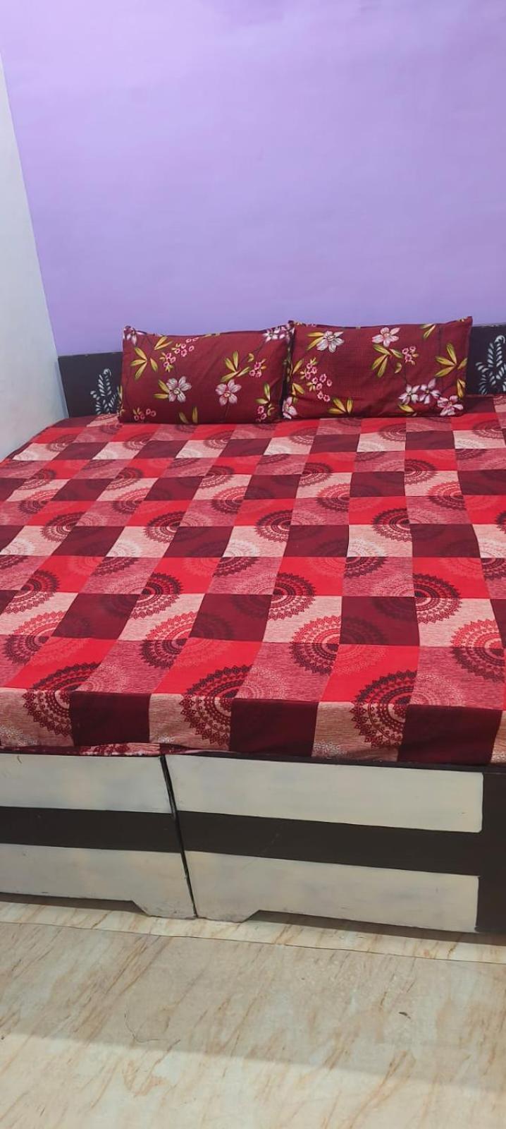 Jay Shree Radhey Home Stay 马图拉 外观 照片
